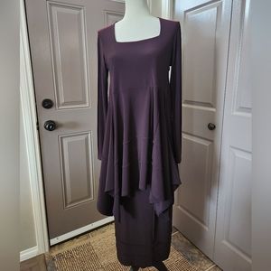 Sympli 2- piece Tunic (Sz 10) and Skirt (Sz 8) in Merlot